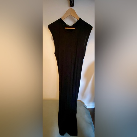 Acne Studios Dresses & Skirts - Acne Studios Black Sleeveless Dress
